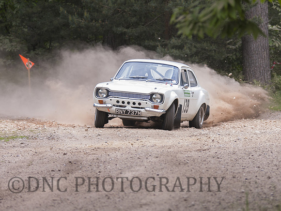 Simon Pickering & Colin Jenkins Ford Escort MK1