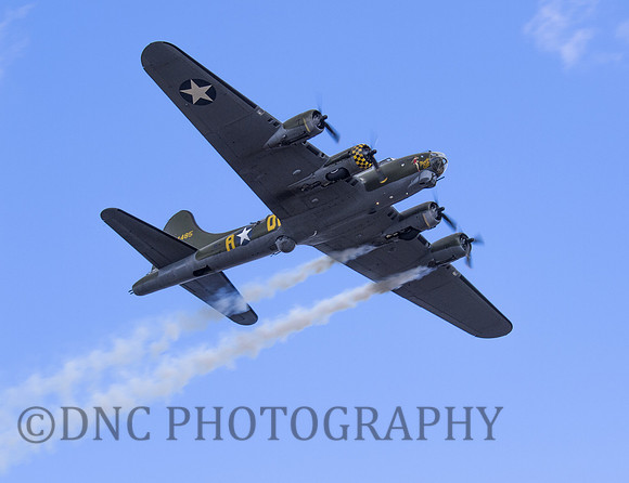 Boeing B17 Flying Fortress "Sally B"