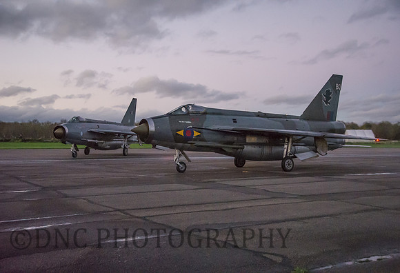 XS904 & XR728 Taxi out onto the runway