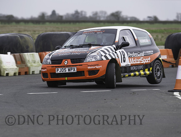 Tony Robinson & Paul Wakely Renault Clio