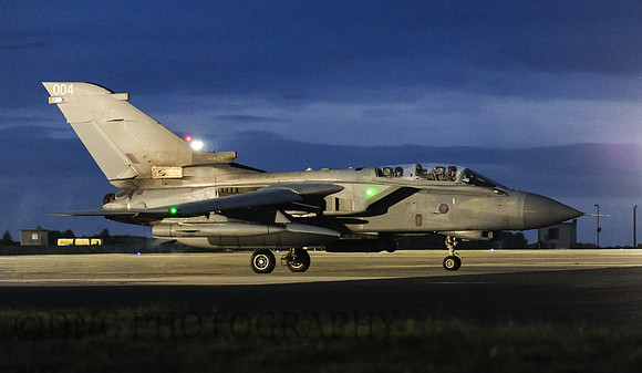 Panavia Tornado ZA370 004 Waits to taxi