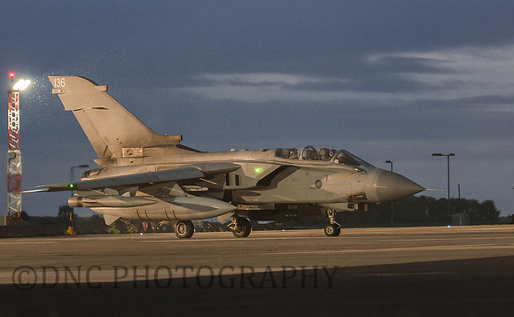 Pnavia Tornado GR4 ZG779 136 Taxis out at dusk
