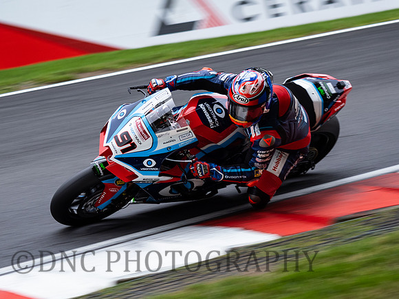 Leon Haslam VisionTrack Kawasaki ZX-10RR