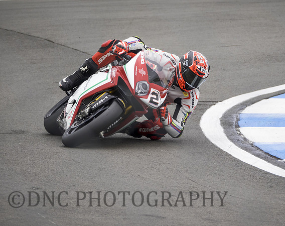 Leon Camier MV Agusta 1000 F4