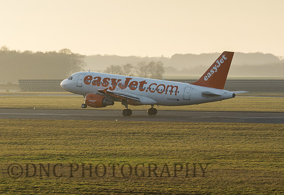 Easy Jet Pilot Training Airbus A319-111 G-EZAO 28th Dec 2016