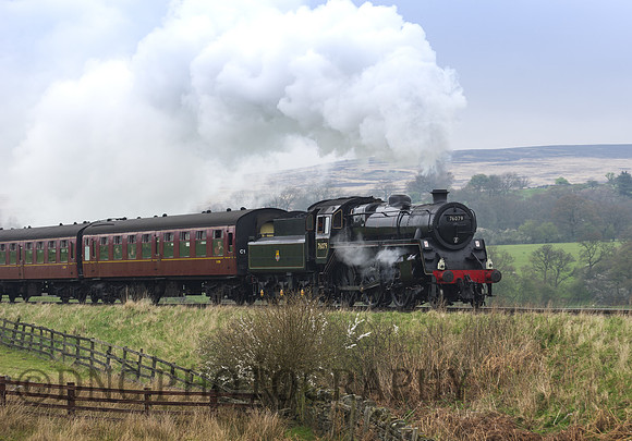 BR Std 4 76079 Approaches Moorgates with the 9.50 departure from Goathland
