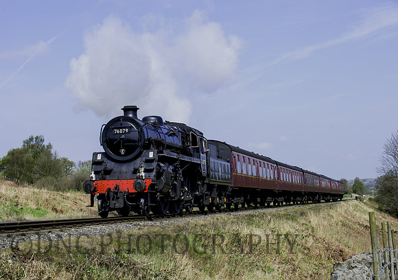 BR Std4 76079 after passing Moorgates 30.04.17