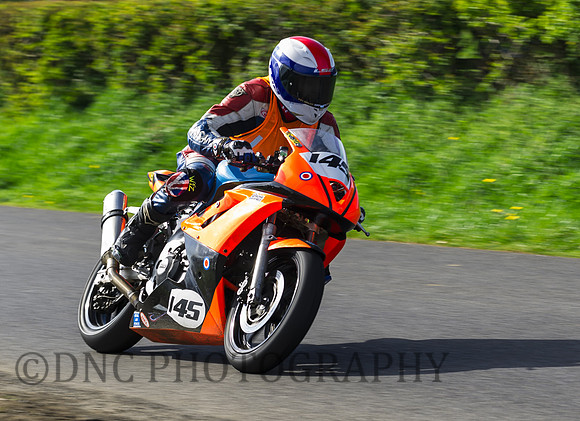 Andrew Castle Suzuki SV650