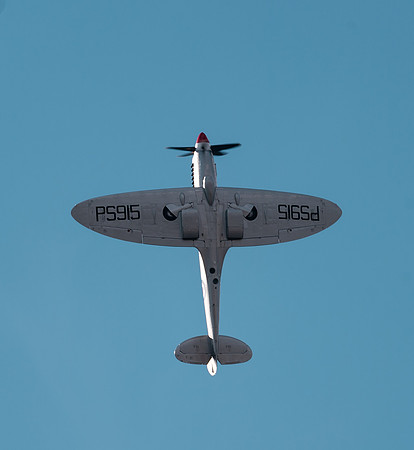 BBMF Supermarine Spitfire Mk (PR XIX) PS915