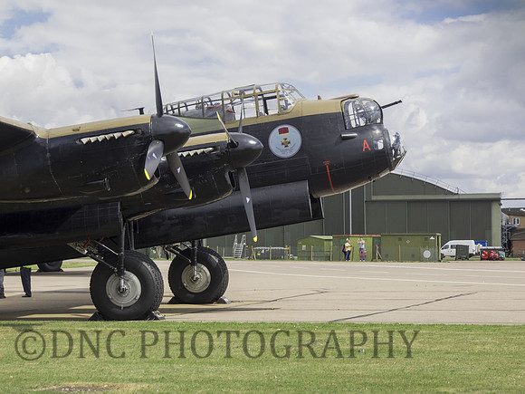 Lancaster FM213