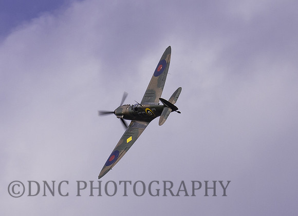 Supermarine Spitfire P7350 MKIIa