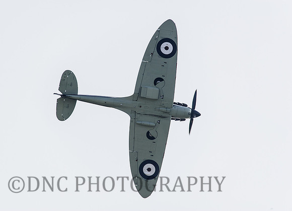 Spitfire MKIIA P7350