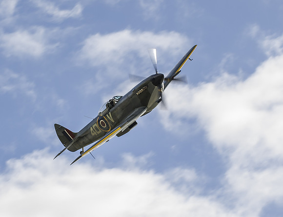 Supermarine Spitfire (Mk LF XVIE) TE311.  .
