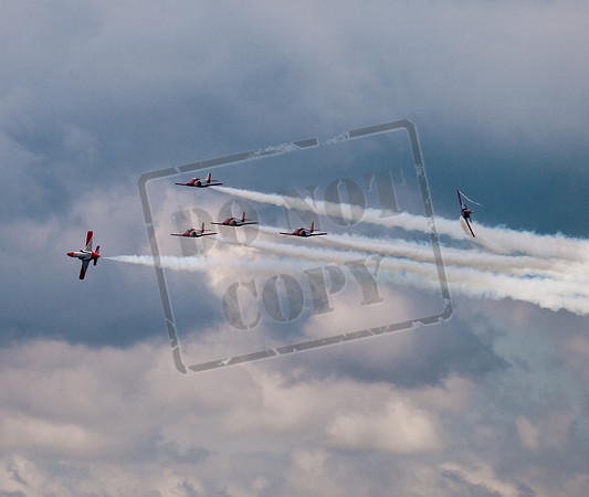 Spanish Patrulla Aguila CASA C-101 Aviojet