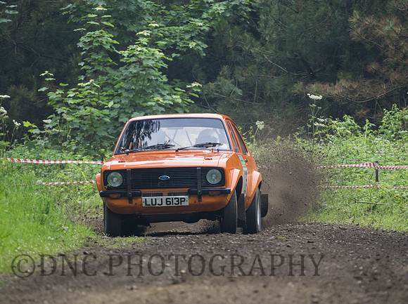 Simon Smith & Sylvia Earle Ford Escort MK2