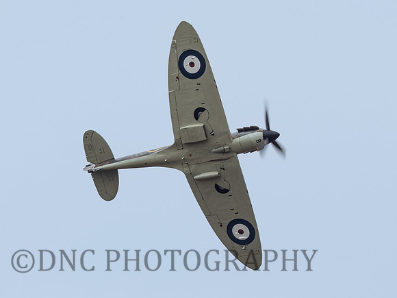 BBMF Supermarine Spitfire MK.IIA P7350 .2