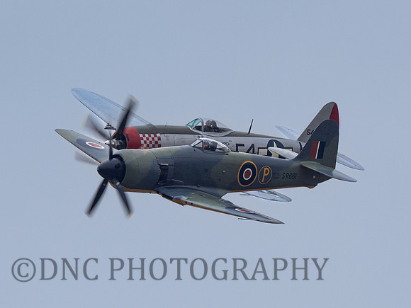 Hawker Fury MK.II SR661 & Republic P47D Thunderbolt 54912 'Nellie B' F4-J .2