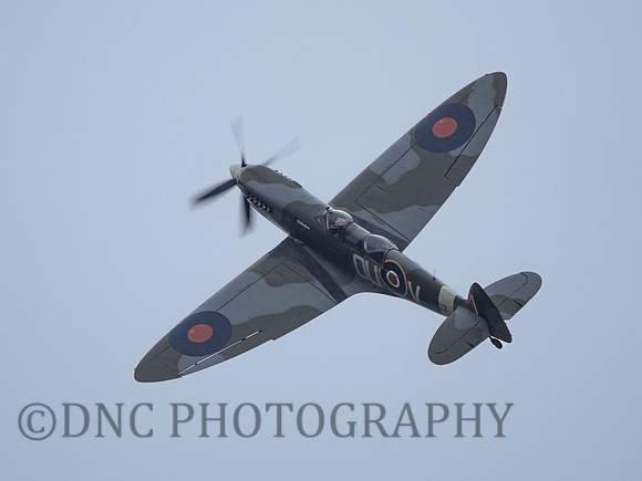 Supermarine Spitfire LF MK.IX ML407 .2