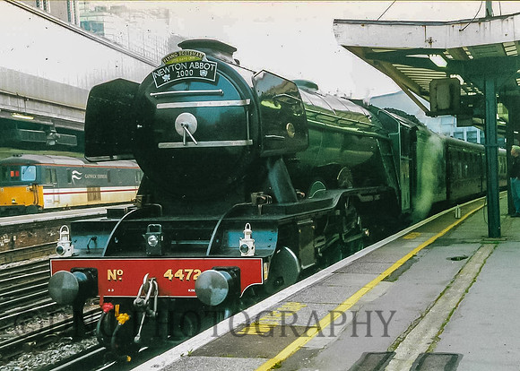 Victoria Station Newton Abbot 2000