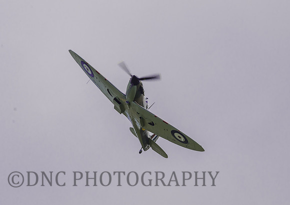 BBMF Spitfire MkIIa P7350 departs for Portrush Airshow 04.09..