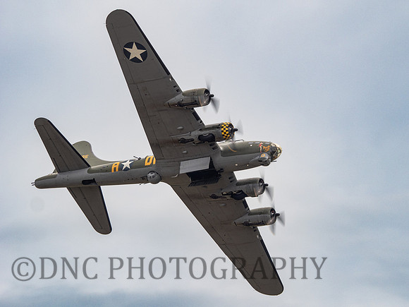 Boeing B-17G Flying Fortress ‘124485 DF-A’ ‘Sally B
