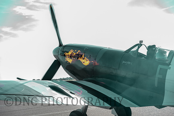 Squadron Leader Andy Millikin's Last BBMF flight Sputfire MkVb AB910