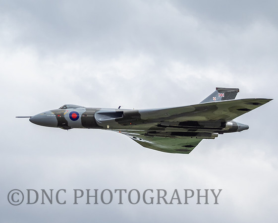 Avro Vulcan B2 XH558....