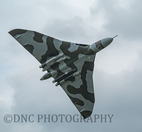 Avro Vulcan B2 XH558......