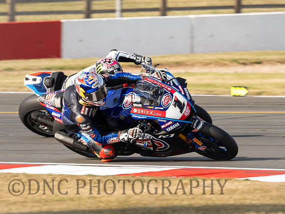 Toprak Razgatlioglu Pata Yamaha YZ-F R1