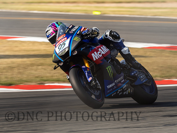 Tarran MacKenzie McAMS Yamaha YZ-F R1.