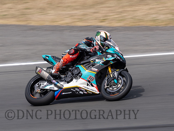 Peter Hickman FHO Racing BMW M1000RR.
