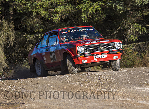 102 Matthew Robinson & Sam Collis Ford Escort MK2
