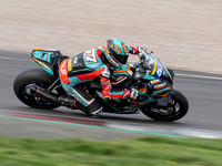 STK Richard White - Trackdudes Motorcycle Test & Track Days BMW M1000RR