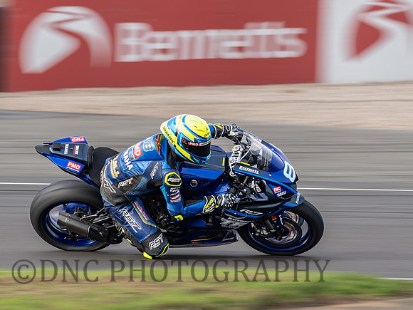 SPBK Ash Barnes - Raceways Yamaha YZ-F R7