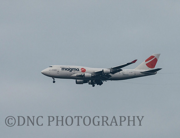 Magma (Air Atlanta Icelandic) B744 TF-AMP on finals over Hatfield Moors