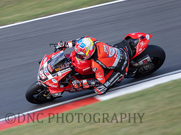 Josh Brookes MCE Ducati Panigale V4R...