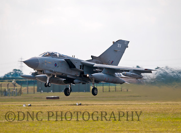 Tornado GR4 ZD842 '105' 15 (R) SQN
