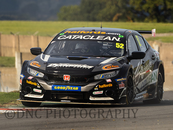 Gordon Sheddon Halfords Racing with Cataclean Honda Civic Type R