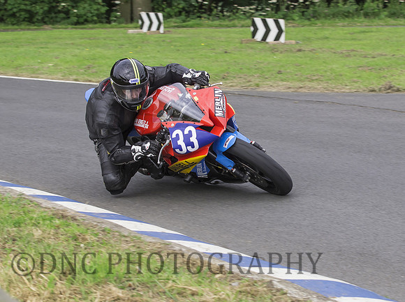 Peter Minns Yamaha R6