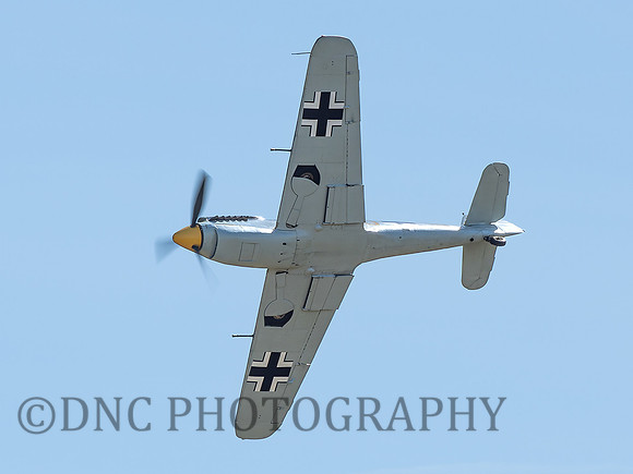 Hispano HA-112 MIL Buchón “Yellow 10” .1