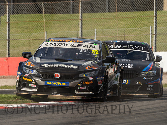 Dan Rowbottom Halfords Racing with Cataclean  Honda Civic Type R