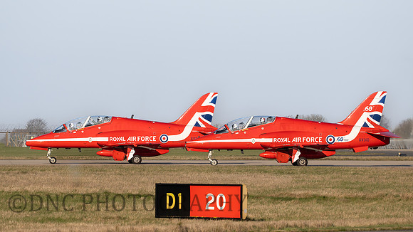 Red Arrows XX232 & XX310 .2