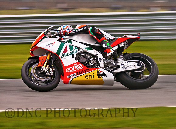 Leon Camier Aprilia Alitalia Racing Team Aprilia RSV4 1000