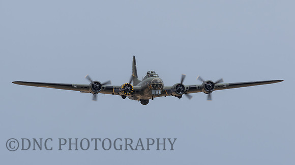 Boeing B17G Flying Fortess Sally B .1