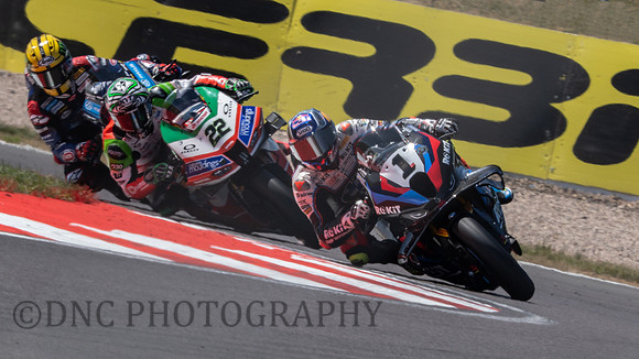 Toprak Razgatlioglu ROKIT BMW Motorrad WORLDSBK Team M1000RR leads race 1