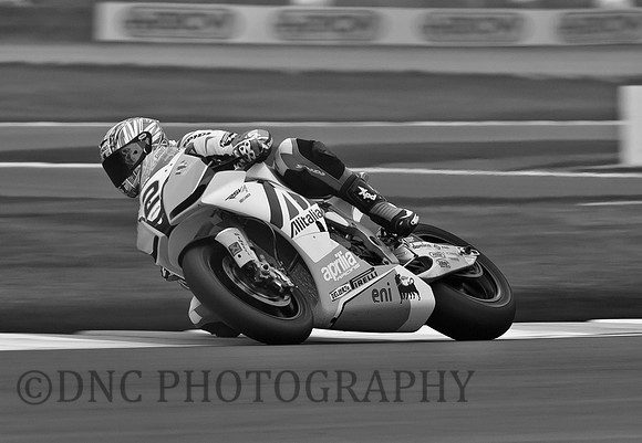 Leon Camier Aprilia Alitalia Racing Team Aprilia RSV4 1000
