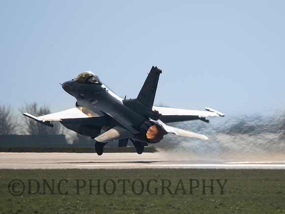 Turkish Air Force General Dynamics F16-C 93-0007 .1