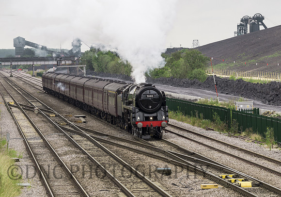 BR 7MT 70013 "Oliver Cromwell" The East Riding 28th June 2014