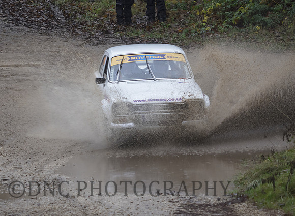 Philip Thompson & Fred Roberts Ford Escort MK1 RS2000