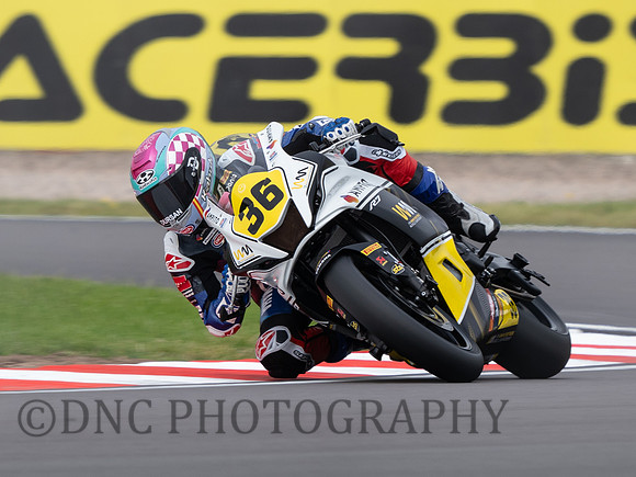 Beatriz Neila Ampito Pata Prometeon Yamaha YZ-F R7